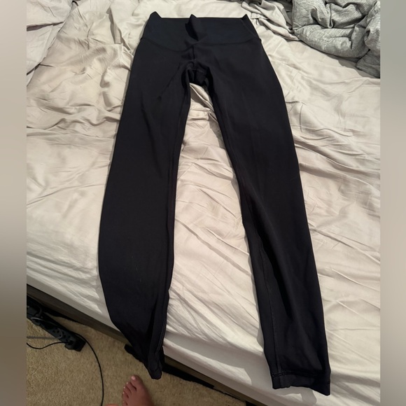 Size 4 Black Lululemon Leggings - Picture 3 of 5